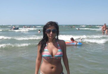 Romanian dame that loves to cheat on her BOYFRIEND