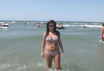 Romanian dame that loves to cheat on her BOYFRIEND