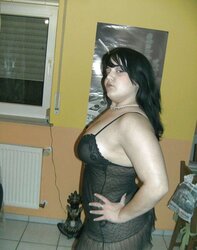 Chubby Dark Hair Mummy