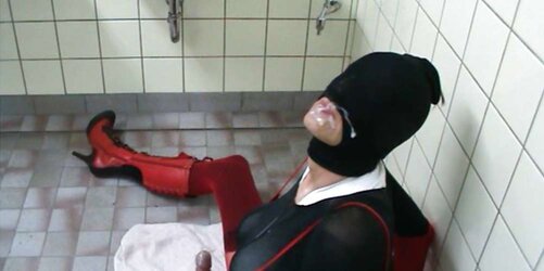 Als MaulVotze im PornoKino ten.09.