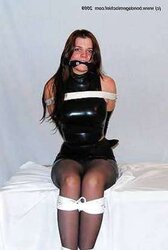 Marionettes and their Doms