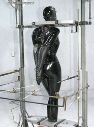 Marionettes and their Doms