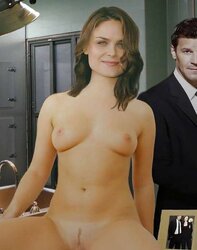 Emily Deschanel Fakes
