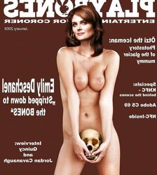 Emily Deschanel Fakes
