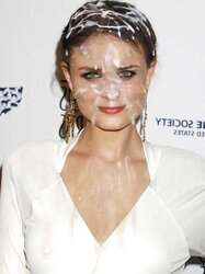 Emily Deschanel Fakes