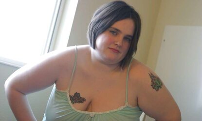 Kaylee in Babydoll nighty
