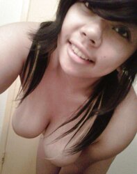 Selfshot teenager lovelies