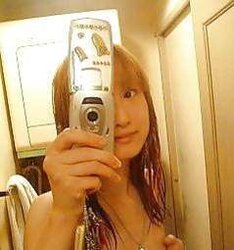 Selfshot teenager lovelies