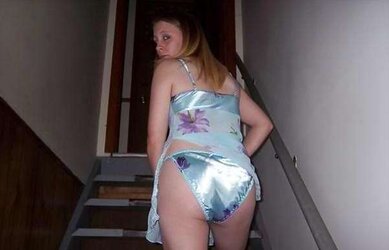 Satin g-string - back sight