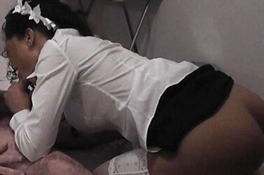 UNE BOMBE LATINE FAIT LE MENAGE