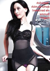 Female Dom Cuckold Dominance six deutsche Kommentare