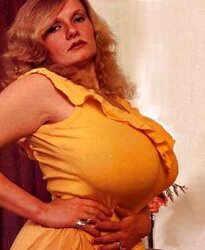 Big-Boobed Amateurs - Big-Chested GFs