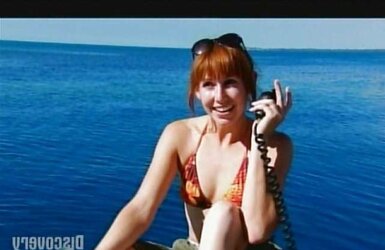 Kari byron from mythbusters