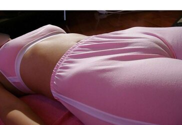 Asian teenager sweatpants mound camel toe