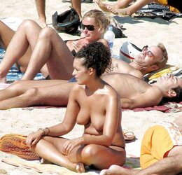 Beach Lovelies 018 - Candid