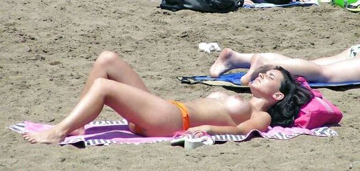 Beach Lovelies 018 - Candid