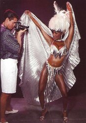 Retro Black Porn Goddess DOMINIQUE SIMONE