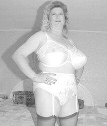 Ample Jugs mature 38HH