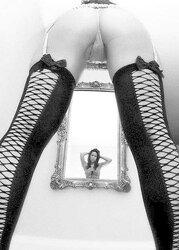 Tights on luxurious damsels my weakness