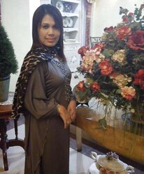 Remarkable malay mom