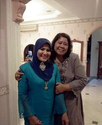 Remarkable malay mom