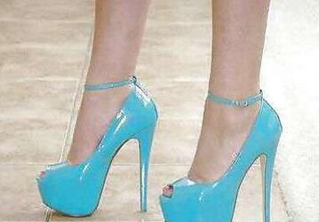 Jaw-Dropping platform high-heeled slippers and taut dresses passport enjoy to own