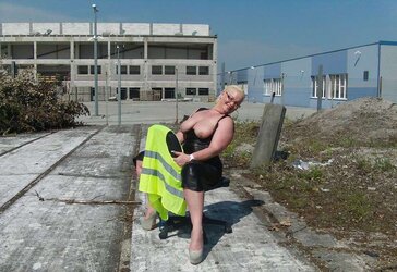 Gina White and Sascha Noir Outdoor in Austria