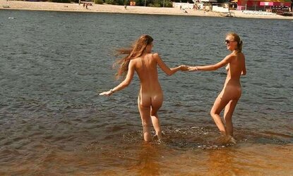 I am a kinky naturist