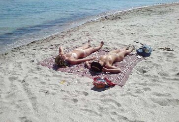 I am a kinky naturist