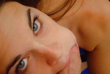 Inexperienced blues eyes