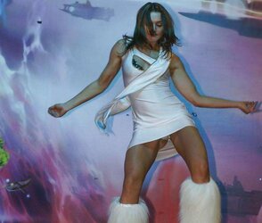 Mingled Upskirts