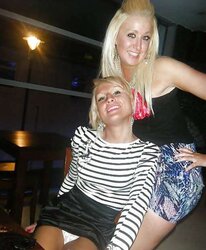 Mingled Upskirts