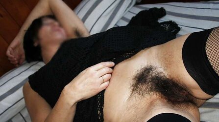 Exhib fur covered inexperienced