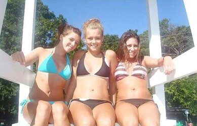 Non naked stunners
