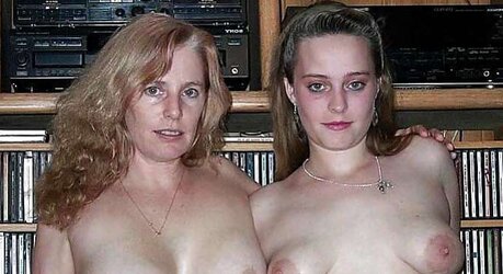 Couple de blondes