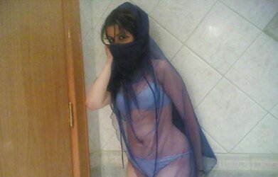Arab stunning tramps