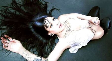 Dolls 15 Tat