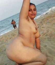 Desi immense culo -Boro Putki