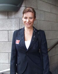 Michaela Tapp snooker referee Fakes and real blend