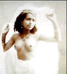 Vintage Arab Nymphs