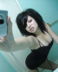 The chicks and the mirror