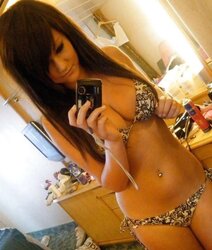The chicks and the mirror