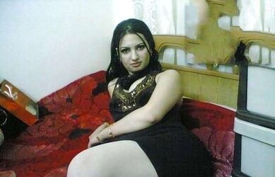 ARABIAN FEMMES - SEXIER AS MOLTEN XIV