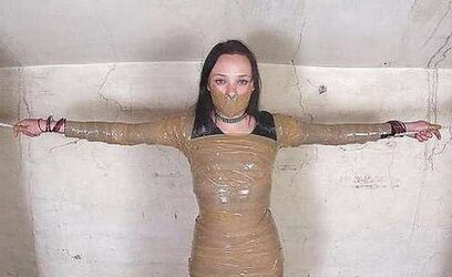 Gauze mummification