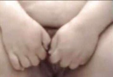 Webcam on arab hijab grl! she is paki niqab with jilbab