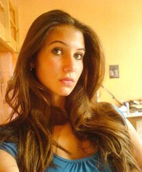 Teenager selfpics