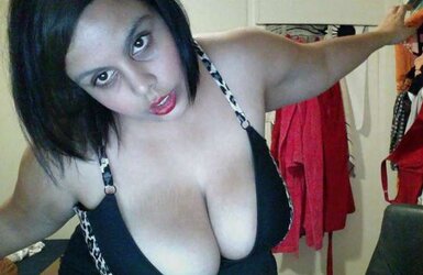 Gorgeous PLUMPER zPlump Stunner