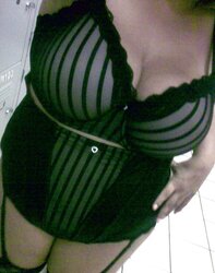 Gorgeous PLUMPER zPlump Stunner