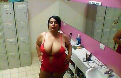 Gorgeous PLUMPER zPlump Stunner