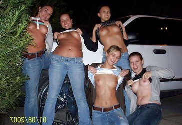Groups Of Nude People - Vol.